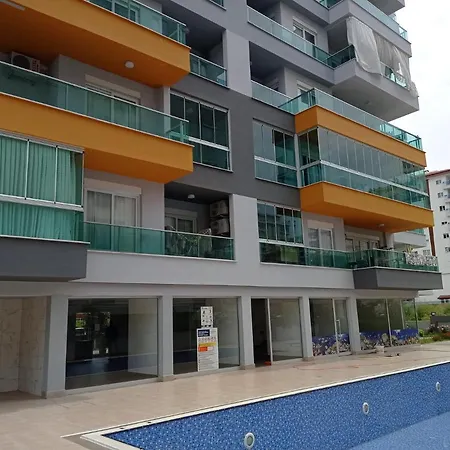 Gold Aura Apartman